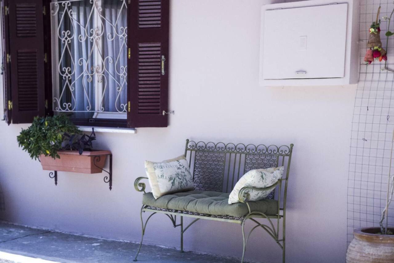 My Sweet Corner House Villa Palaiochora Bagian luar foto