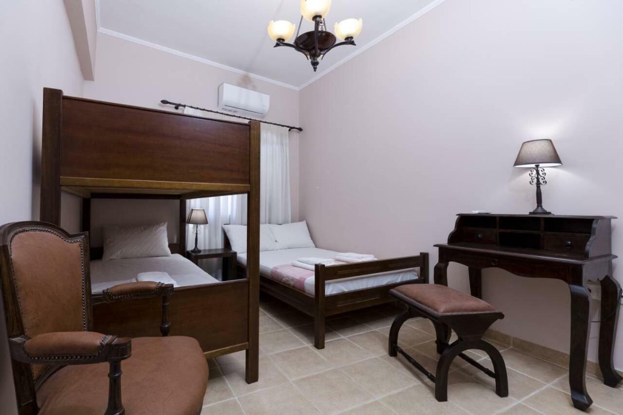 My Sweet Corner House Villa Palaiochora Bagian luar foto