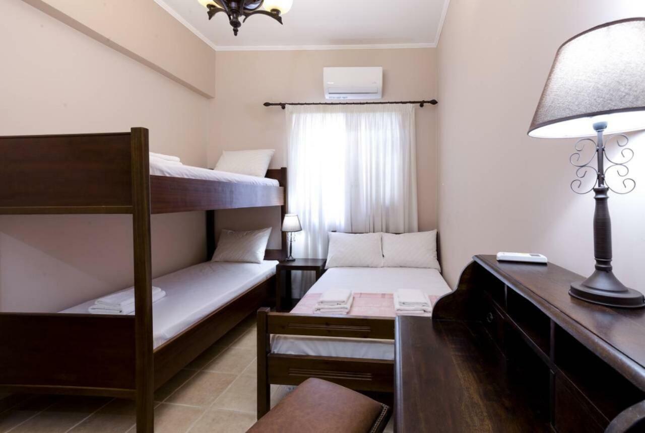 My Sweet Corner House Villa Palaiochora Bagian luar foto